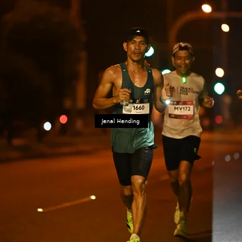 Runner Photo 7713222