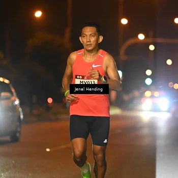 Runner Photo 7713223