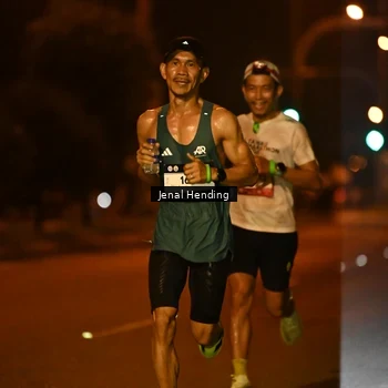 Runner Photo 7713226