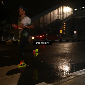 Runner Photo 7713231