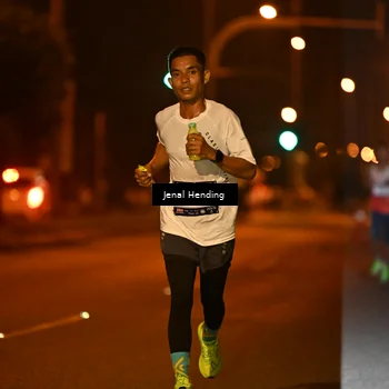 Runner Photo 7713263