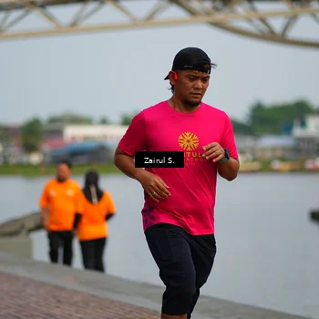 Runner Photo 7713286