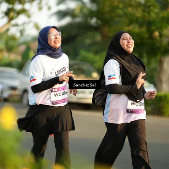 Runner Photo 7713301