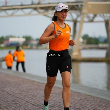 Runner Photo 7713318