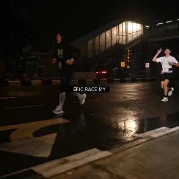 Runner Photo 7713327