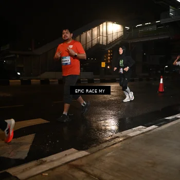 Runner Photo 7713329