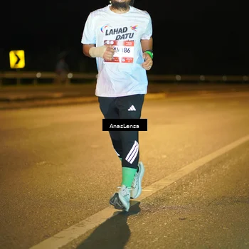 Runner Photo 7713337