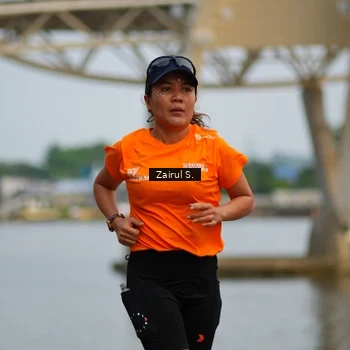 Runner Photo 7713360