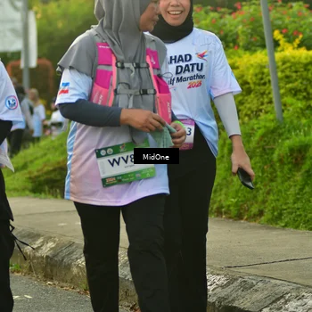 Runner Photo 7713396