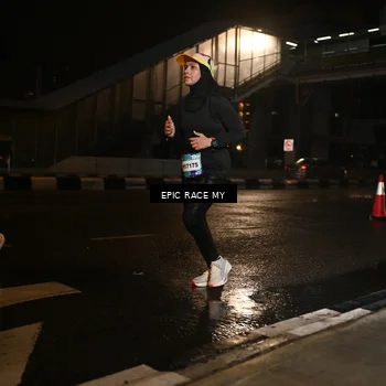 Runner Photo 7713426