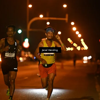 Runner Photo 7713435