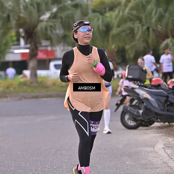 Runner Photo 7713449