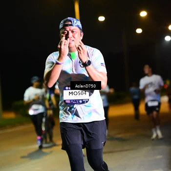Runner Photo 7713486