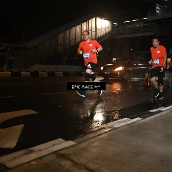 Runner Photo 7713497