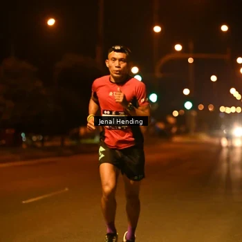 Runner Photo 7713511