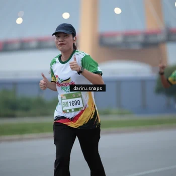 Runner Photo 7713514