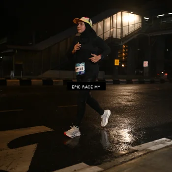 Runner Photo 7713528