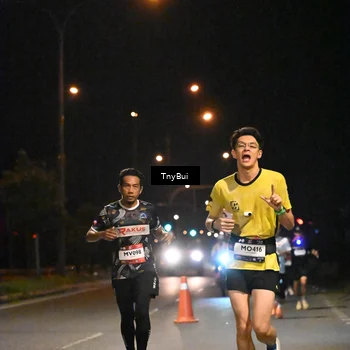 Runner Photo 7713532