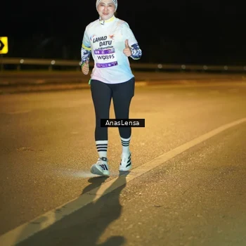Runner Photo 7713547