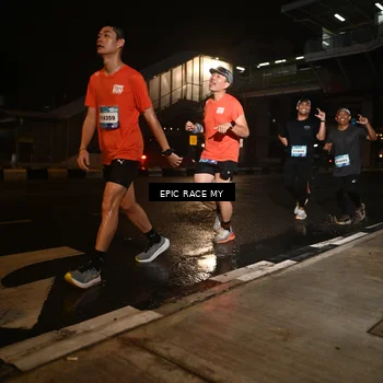 Runner Photo 7713566