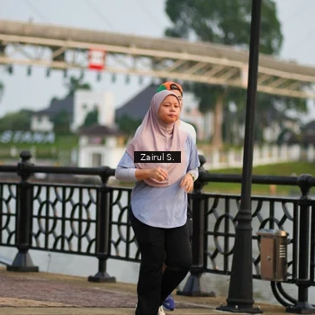 Runner Photo 7713595