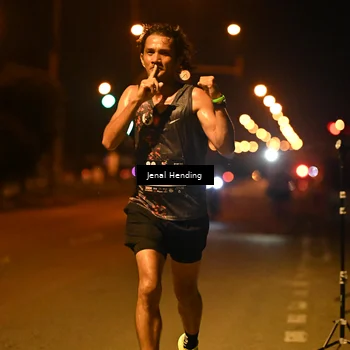 Runner Photo 7713617