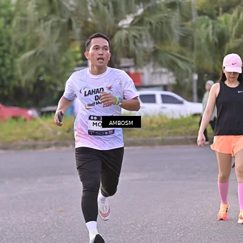 Runner Photo 7713621