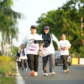 Runner Photo 7713624