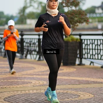 Runner Photo 7713635