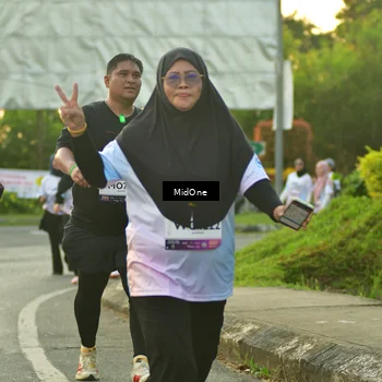 Runner Photo 7713645