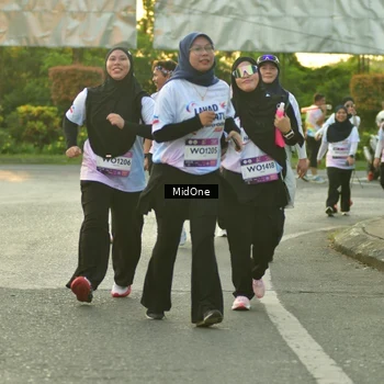 Runner Photo 7713652