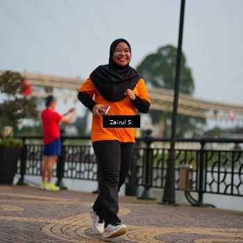 Runner Photo 7713672