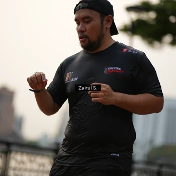 Runner Photo 7713676