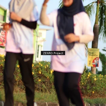 Runner Photo 7713682