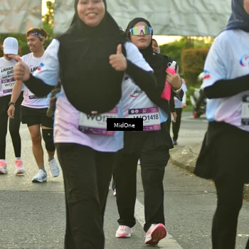 Runner Photo 7713695