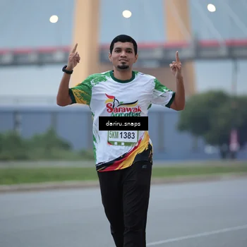 Runner Photo 7713705
