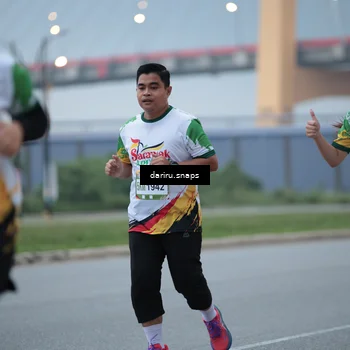 Runner Photo 7713712