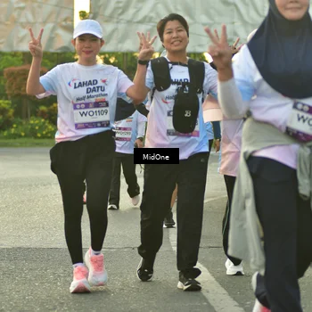 Runner Photo 7713715