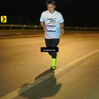 Runner Photo 7713724