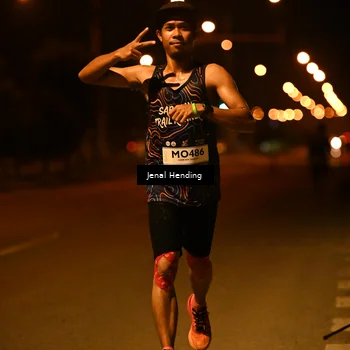 Runner Photo 7713738