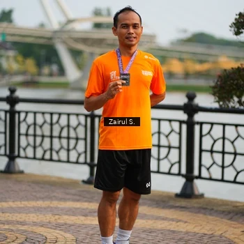 Runner Photo 7713753