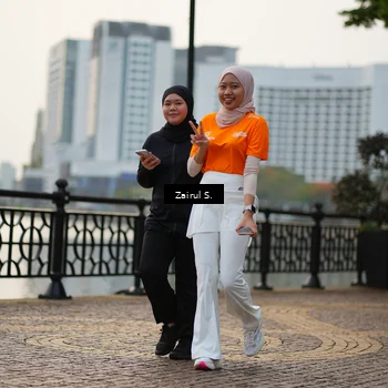 Runner Photo 7713772