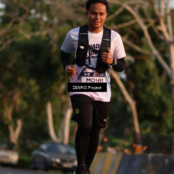Runner Photo 7713781