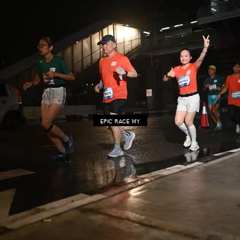 Runner Photo 7713782