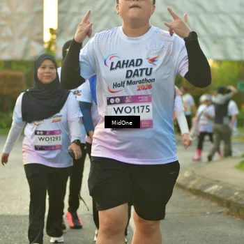 Runner Photo 7713784