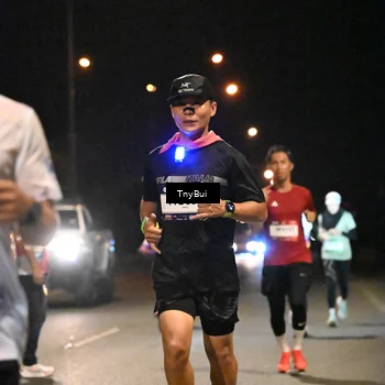 Runner Photo 7713787