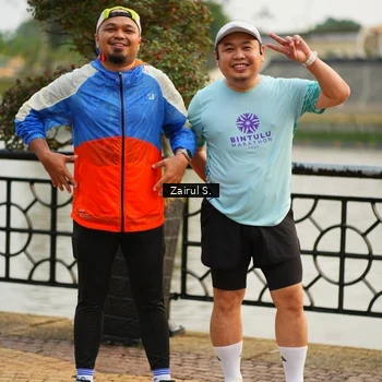 Runner Photo 7713827