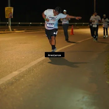 Runner Photo 7713835