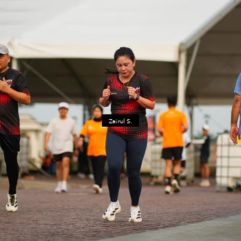 Runner Photo 7713847