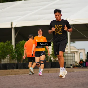 Runner Photo 7713851